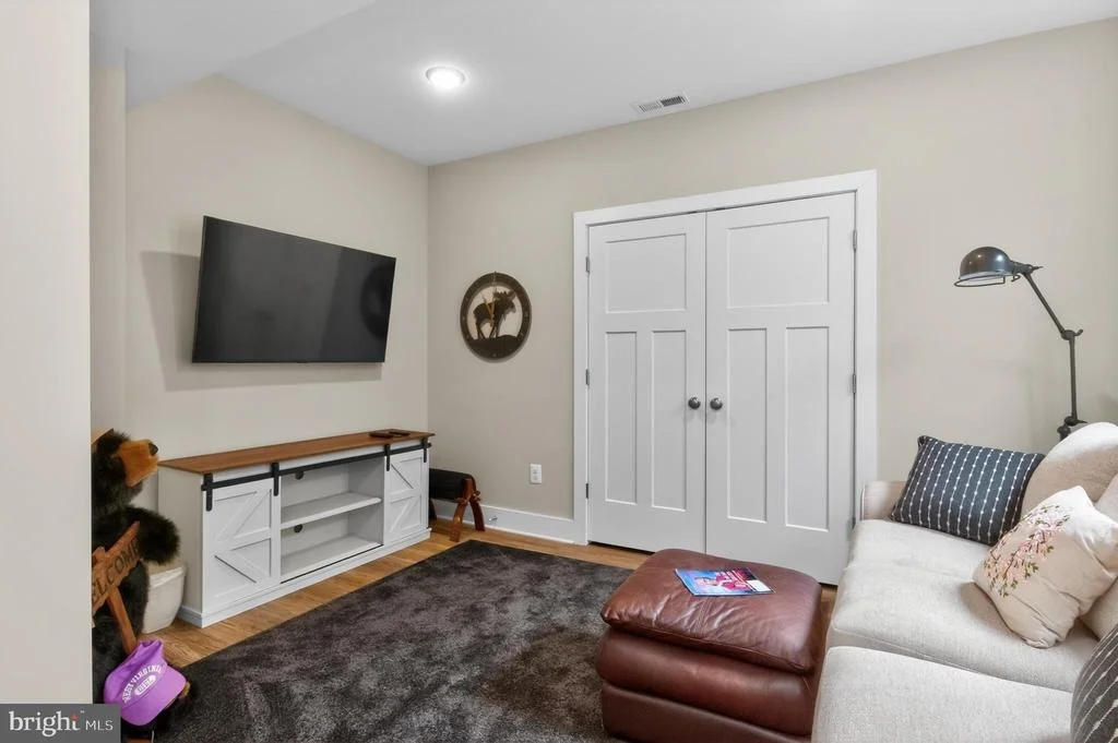 Photo of 38 KLEIS ROAD