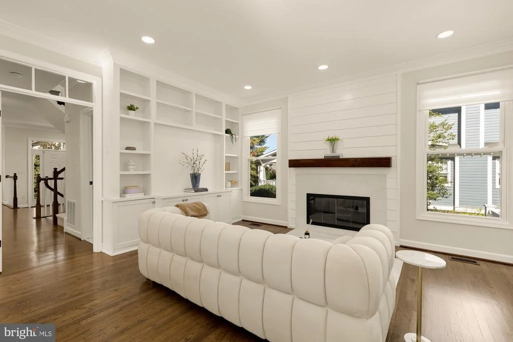 Photo of 1505 SPRING VALE AVENUE