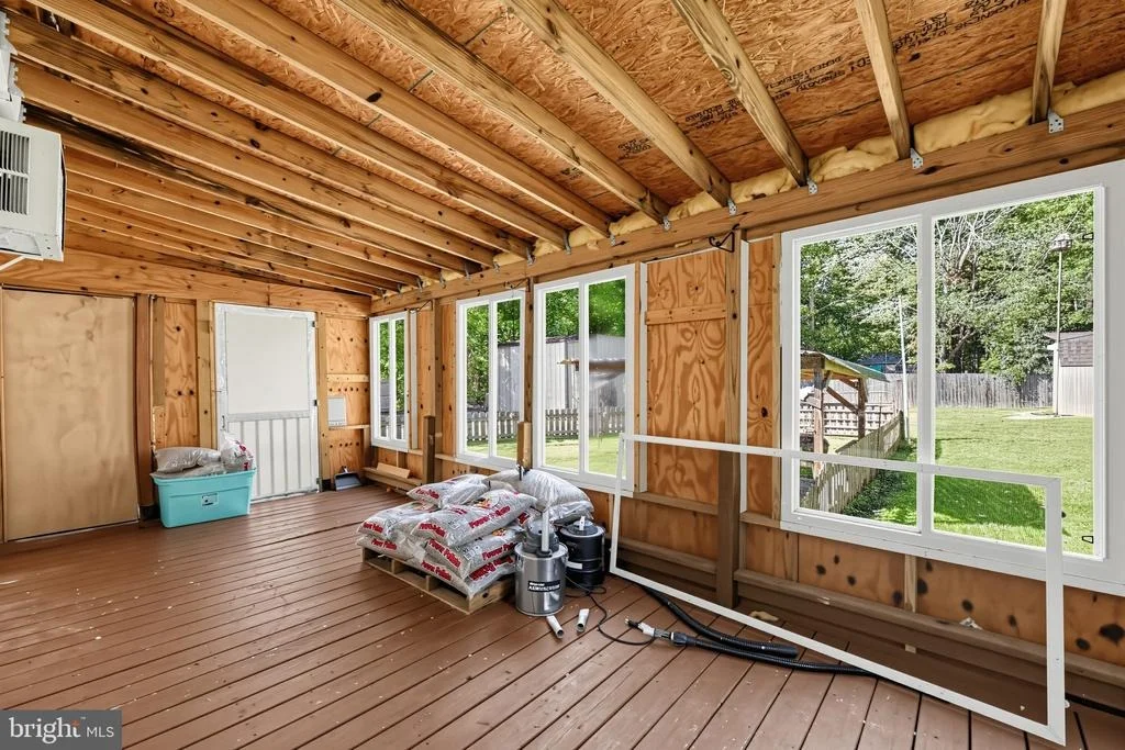 Photo of 1462 COLUMBIA BEACH ROAD