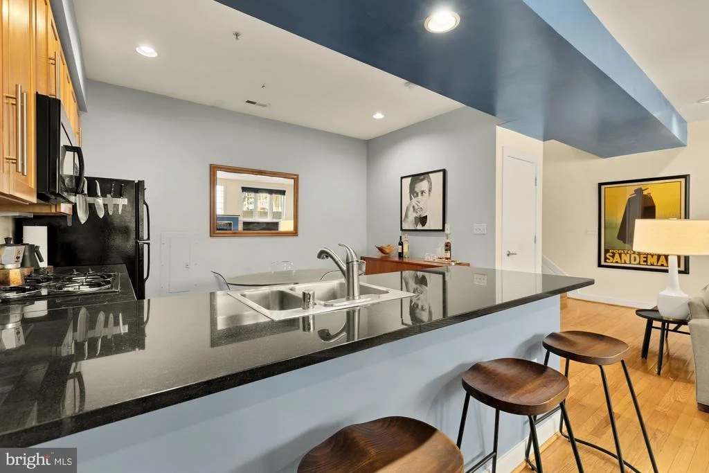 Photo of Unit 3 at 2363 CHAMPLAIN STREET NW