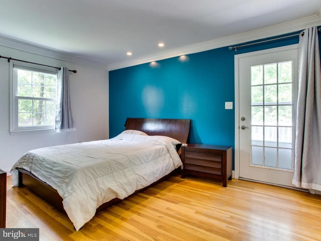 Photo of 9906 GREENVIEW LANE
