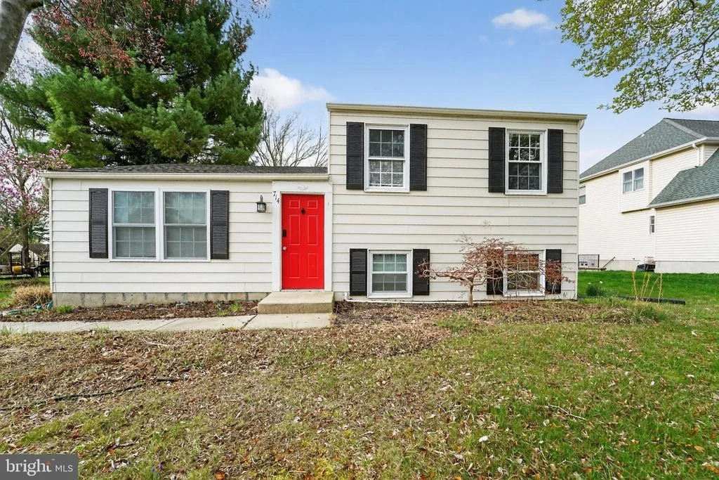 Photo of 714 FRANS DRIVE