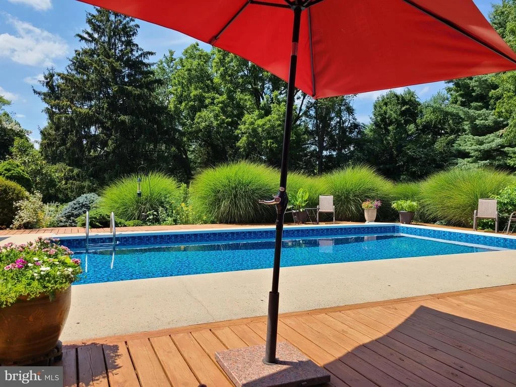 Photo of 12221 MAJOR DRIVE