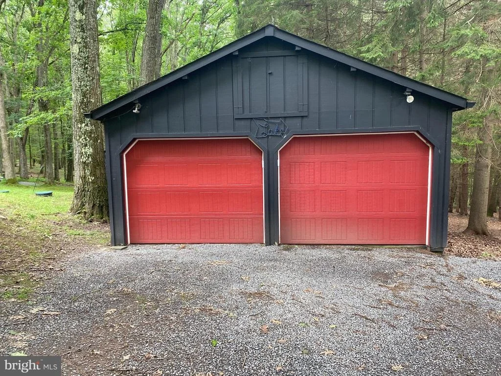 Photo of 106 LODGE CIRCLE
