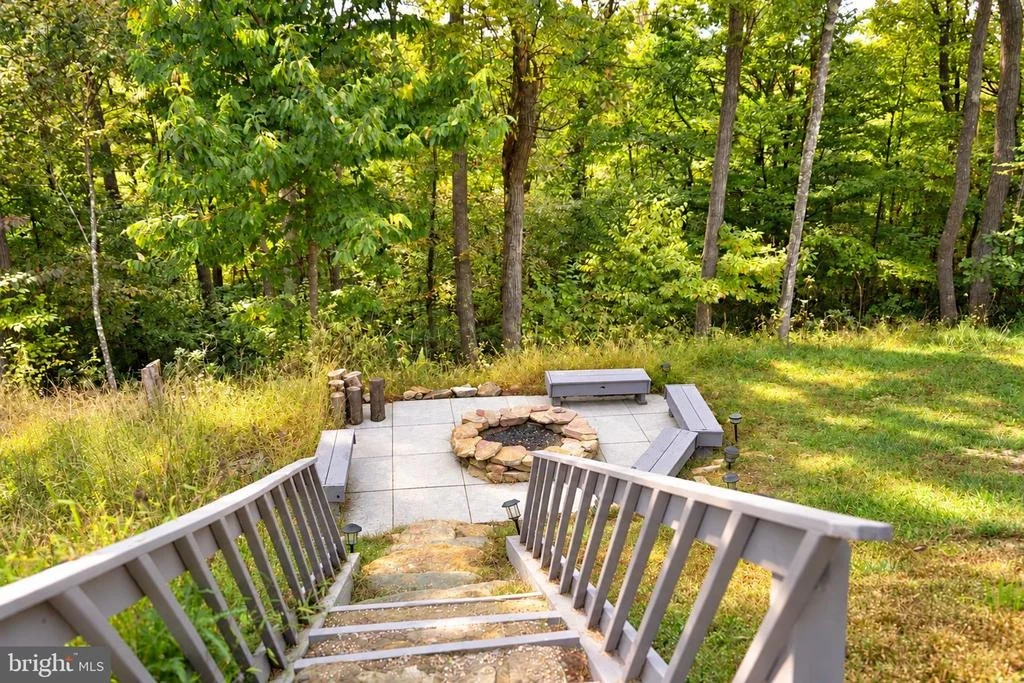 Photo of 698 N CAMP ROAD