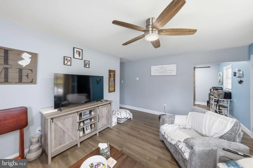 Photo of 2 PAYNE AVENUE