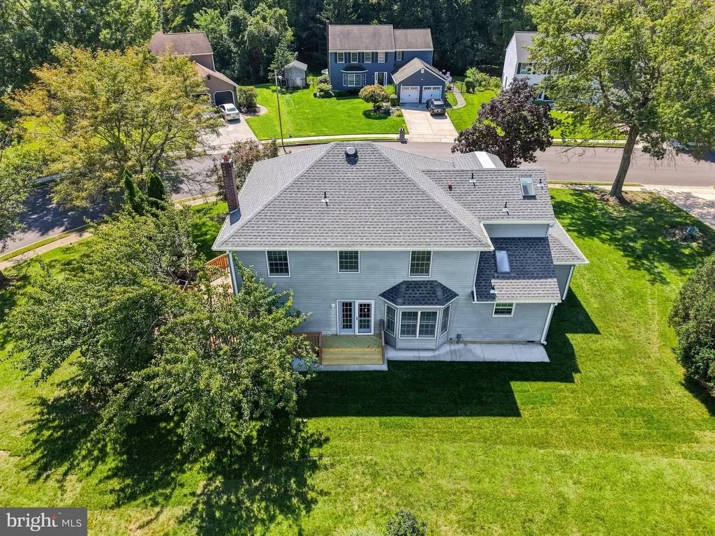 Photo of 16 KENSINGTON DRIVE