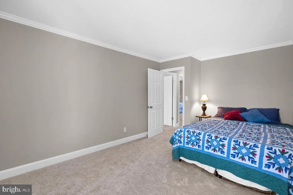 Photo of 8516 PADDOCKVIEW DRIVE