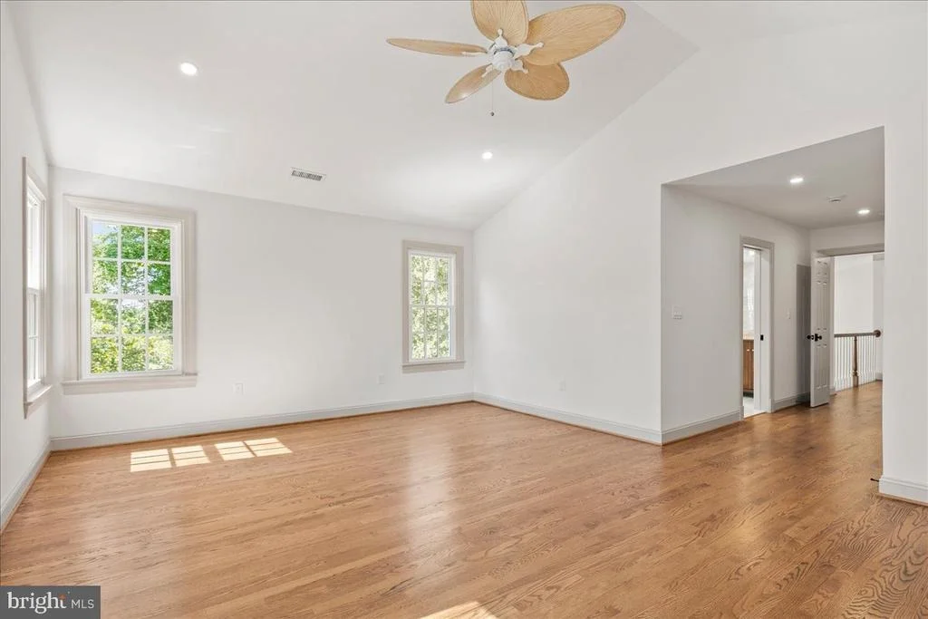 Photo of 9020 BEATTY DRIVE