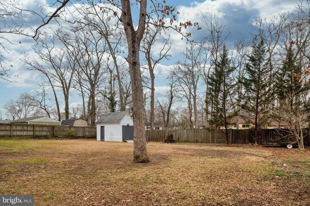 Photo of 1544 MANOR VIEW ROAD