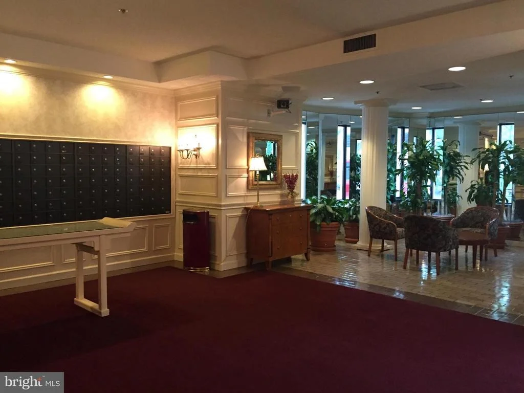 Photo of Unit 11015 at 15101 INTERLACHEN DRIVE