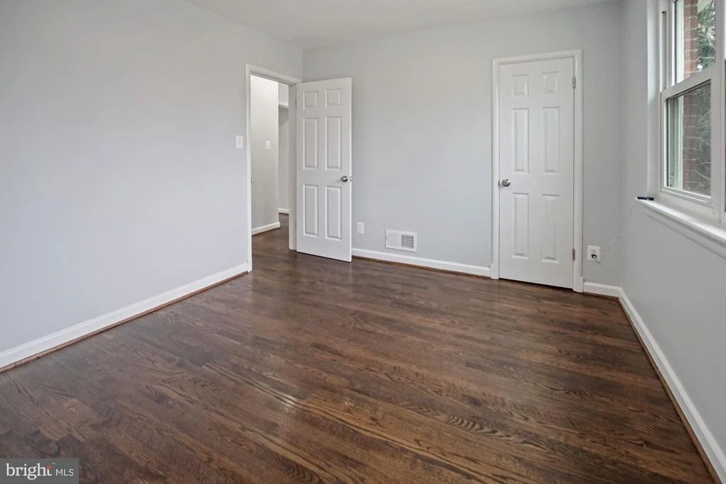 Photo of 2200 WESTVIEW DRIVE