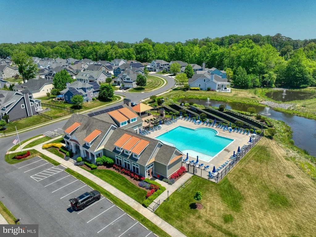 Photo of 20763 RODNEY DRIVE