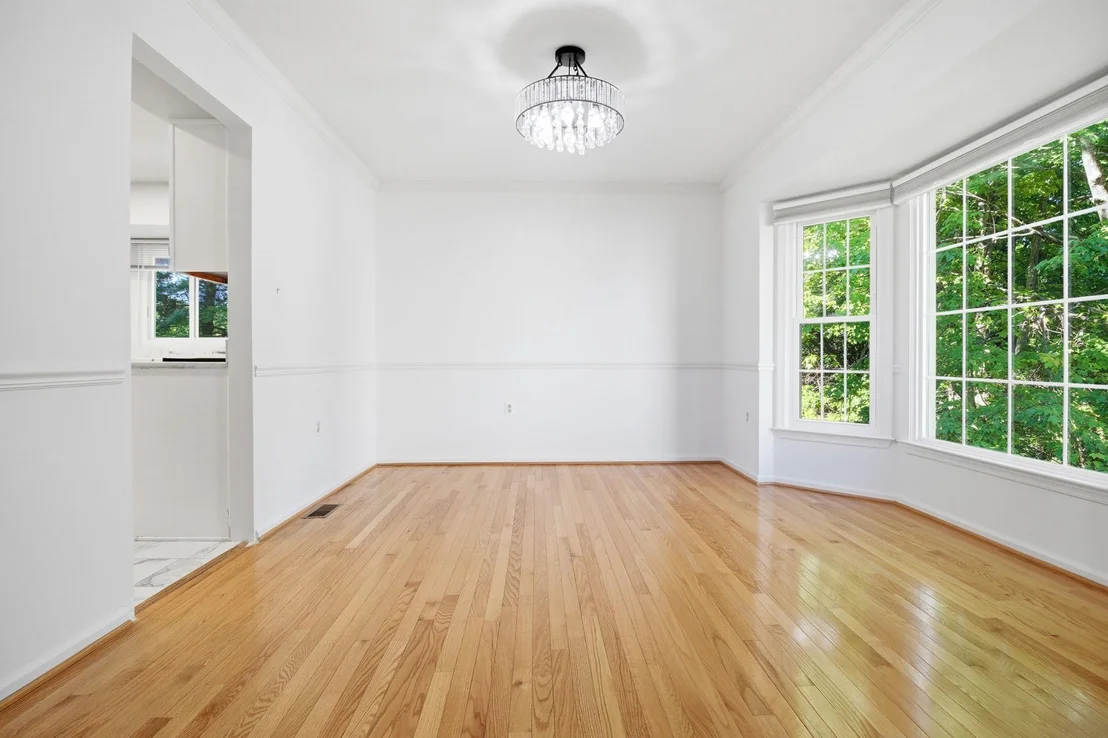 Photo of 124 ENGLEFIELD DRIVE