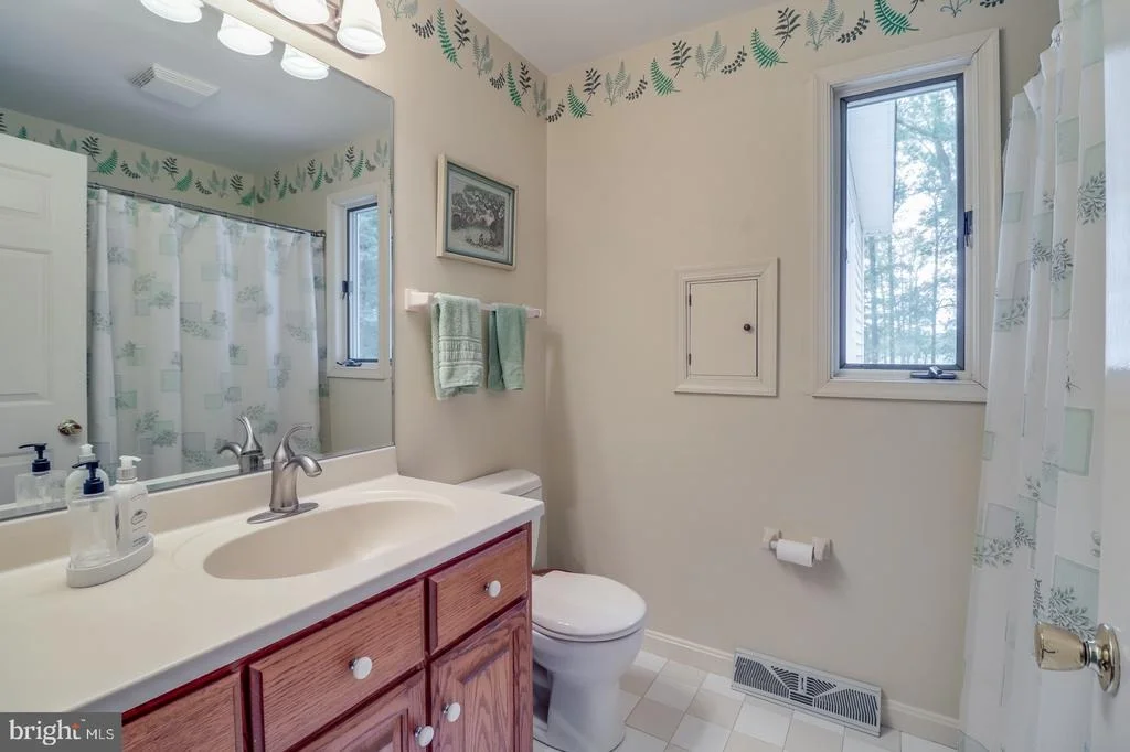 Photo of 515 TROON ROAD