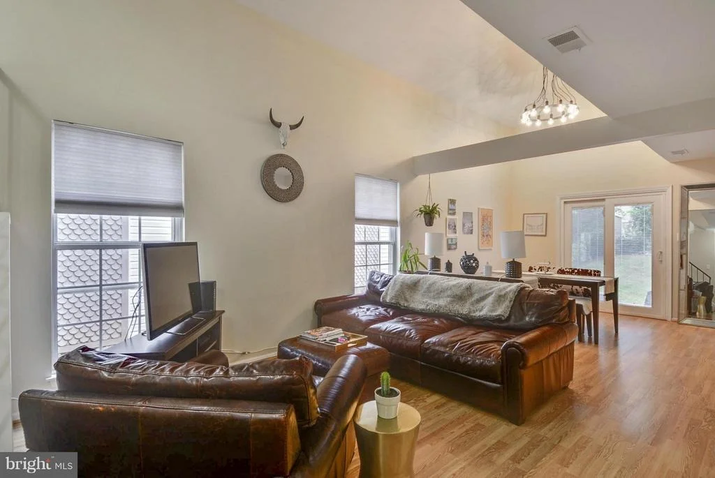 Photo of 7263 STEAMERBELL ROW