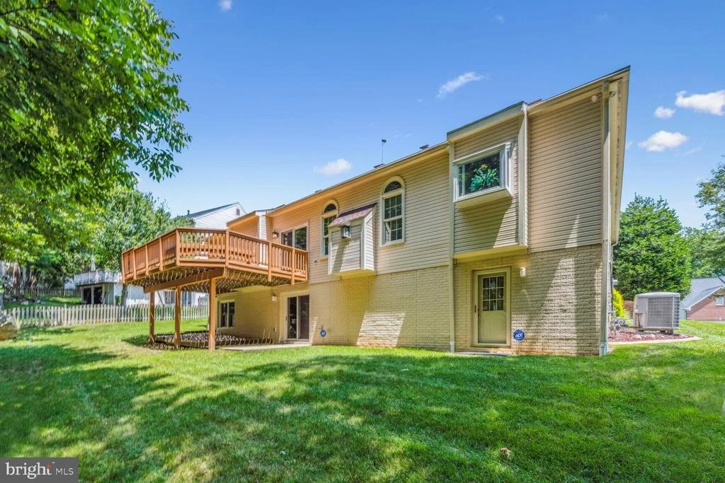 Photo of 11708 CREST MAPLE DRIVE