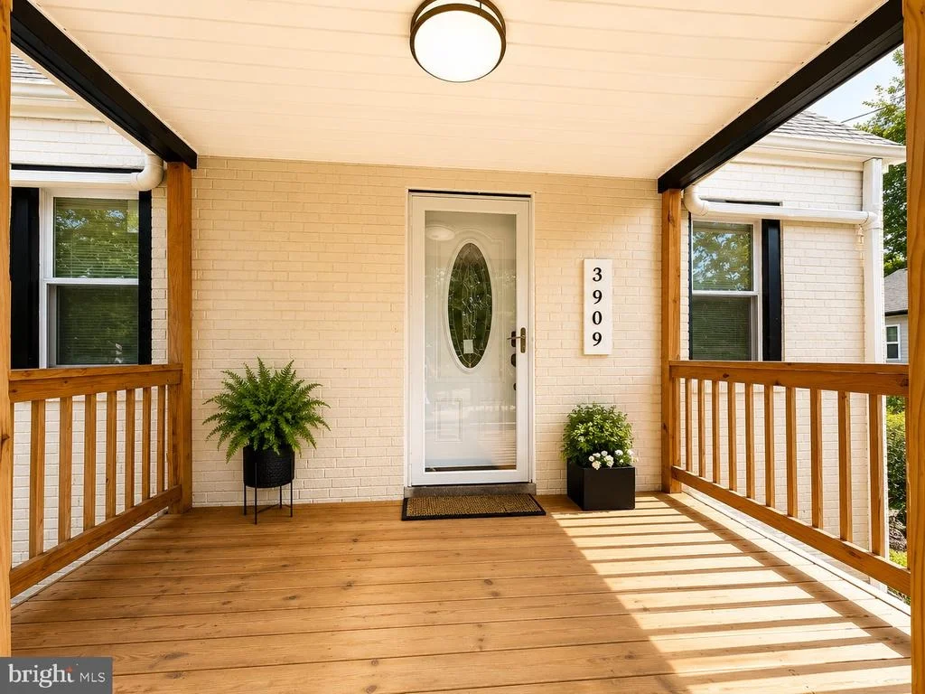 Photo of 3909 BEXLEY PLACE