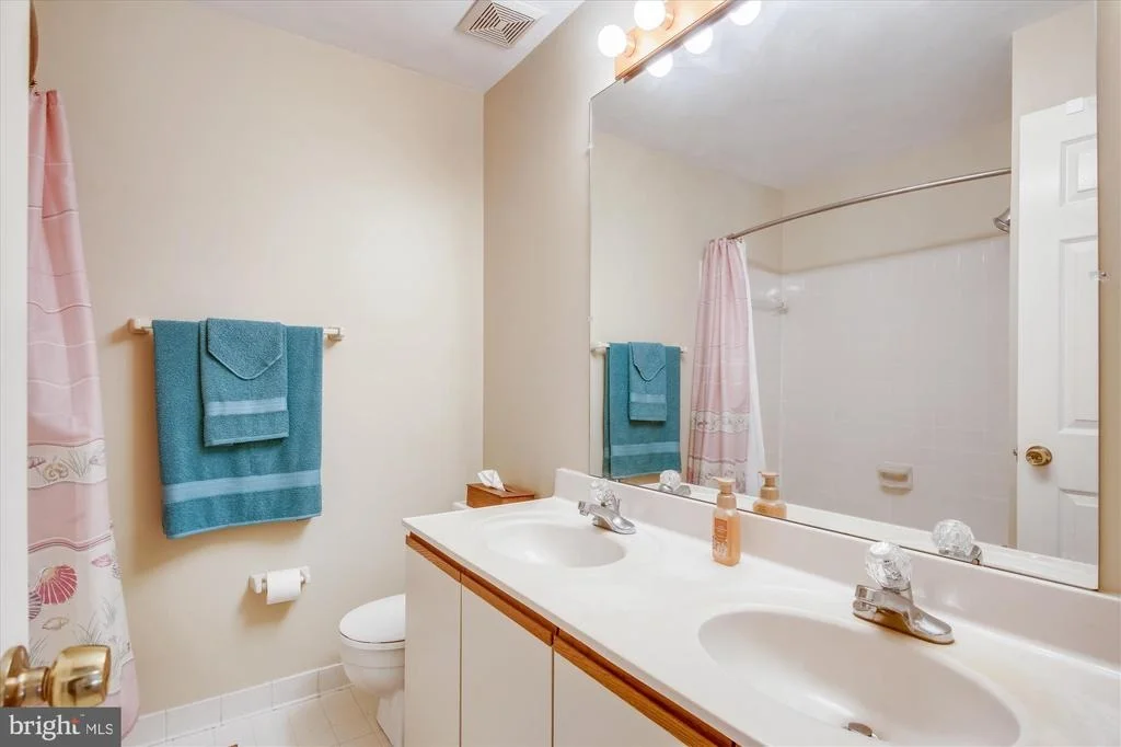 Photo of 2321 PONDSIDE TERRACE
