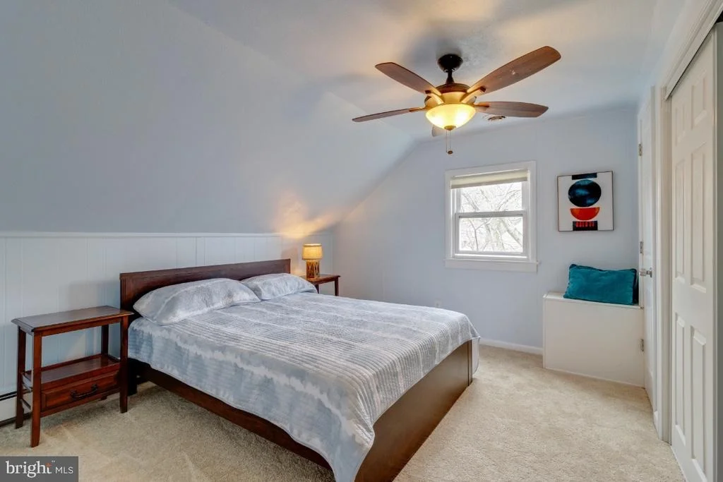 Photo of 903 ROBIN ROAD