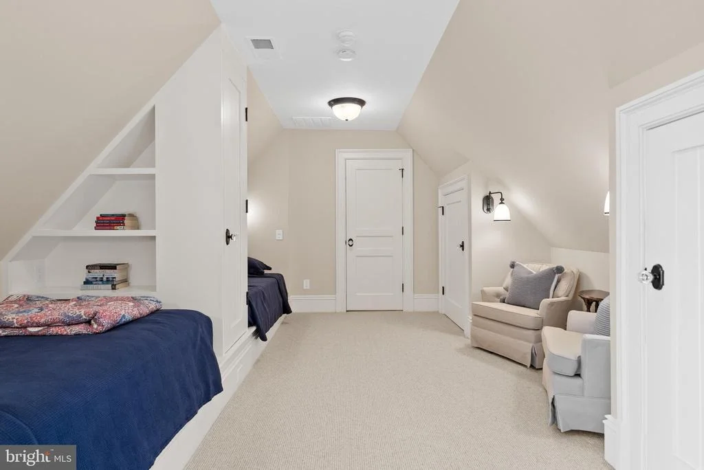 Photo of 6529 SOTHORON ROAD