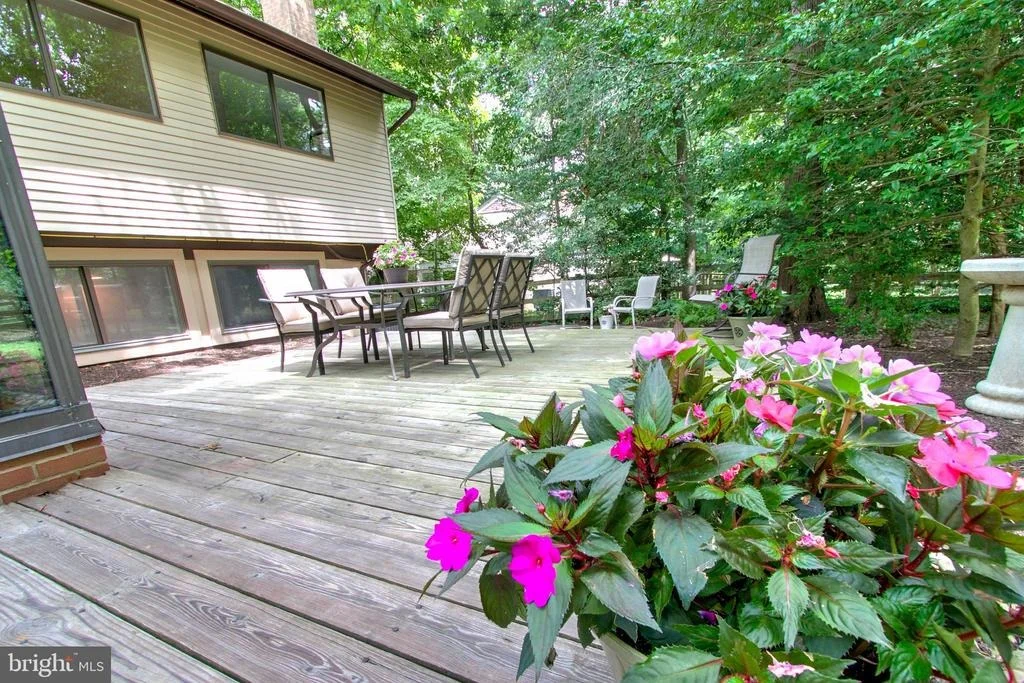 Photo of 11247 HANDLEBAR ROAD