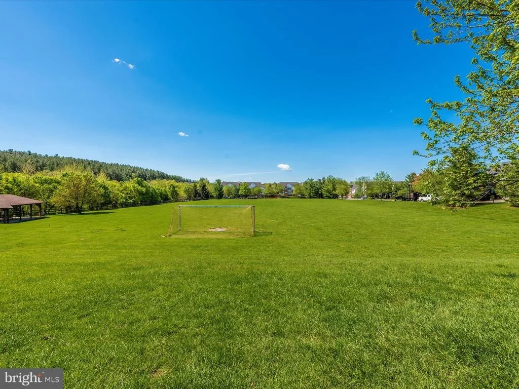 Photo of 6436 DRESDEN PLACE