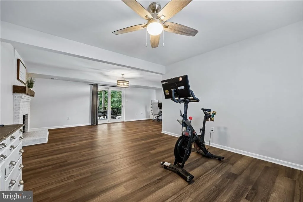 Photo of 24713 CUTSAIL DRIVE