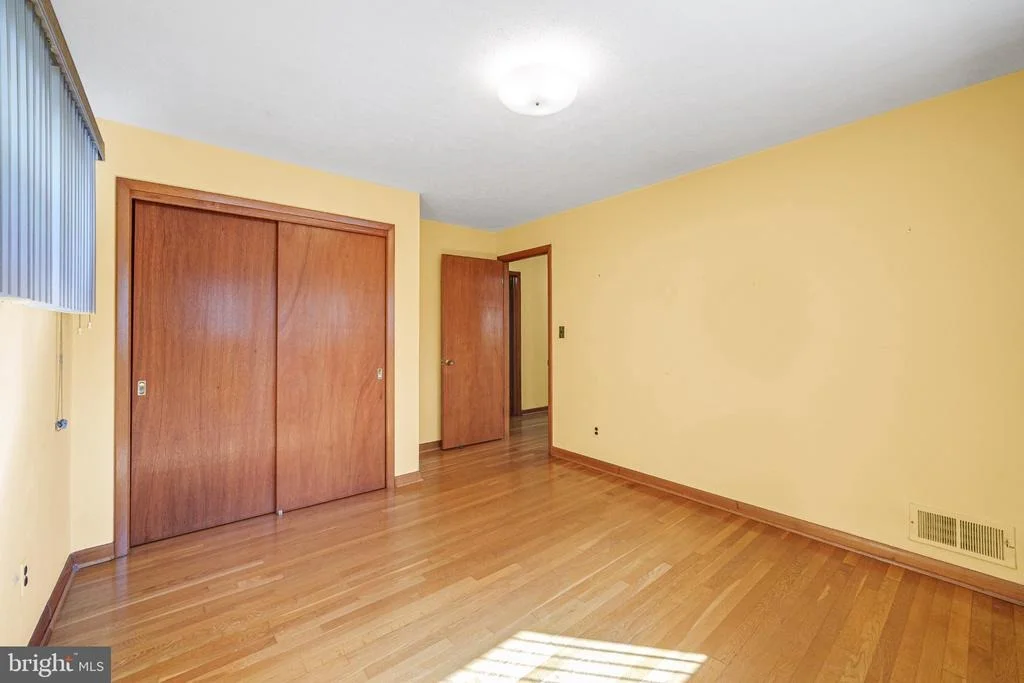 Photo of 1031 TRACY DRIVE