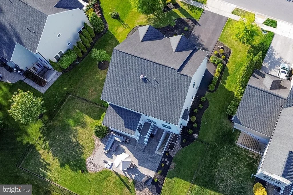 Photo of 2419 MACALLISTER LANE