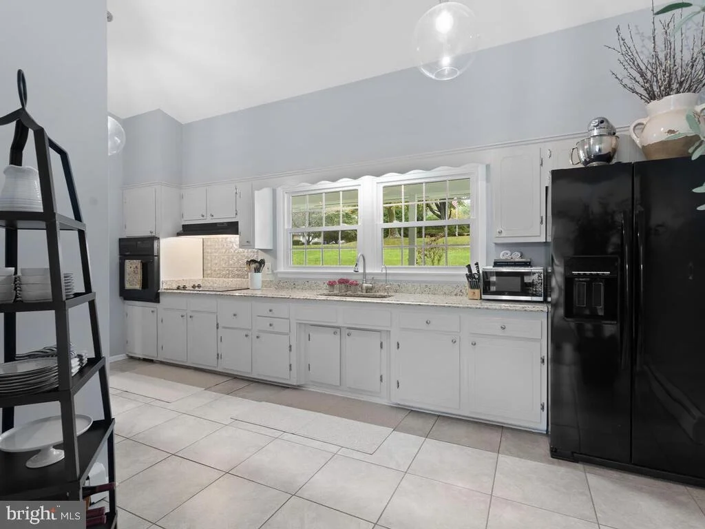Photo of 7405 HILLTOP DRIVE