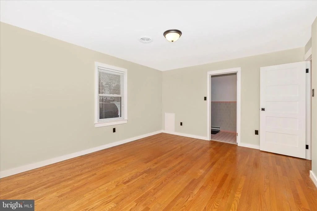 Photo of 215 BROAD STREET