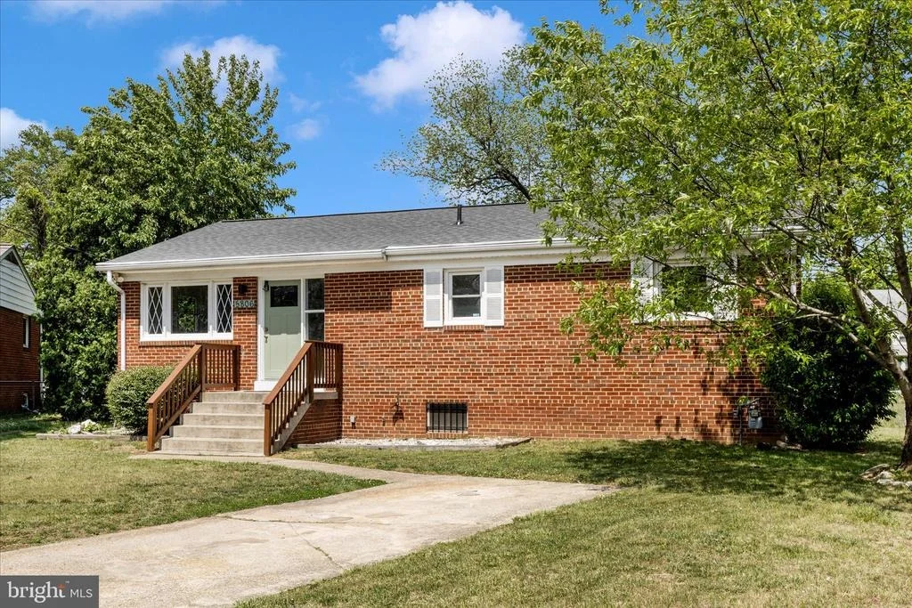 Photo of 5806 CHERYL LANE