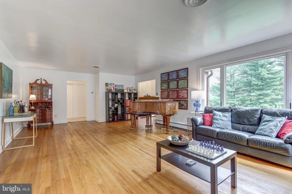 Photo of 16000 SCHAEFFER ROAD