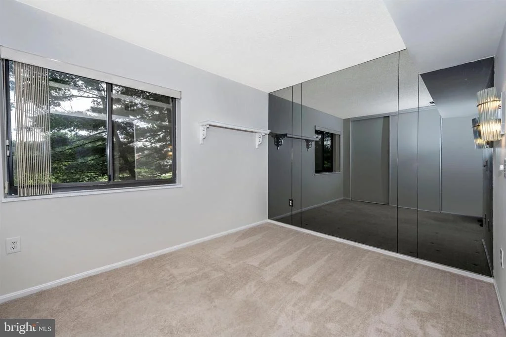 Photo of Unit 1104 at 15101 INTERLACHEN DRIVE