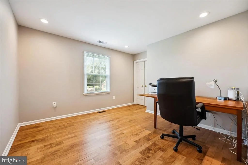 Photo of 15221 MIDDLEGATE ROAD