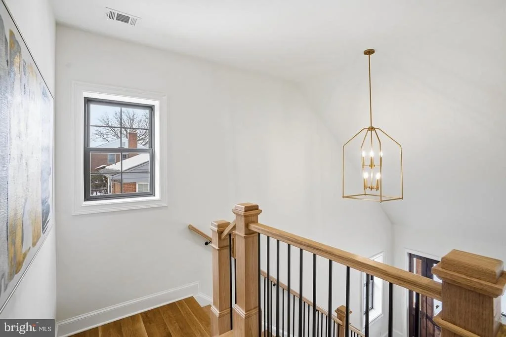 Photo of 6512 WILLIAMSBURG BOULEVARD
