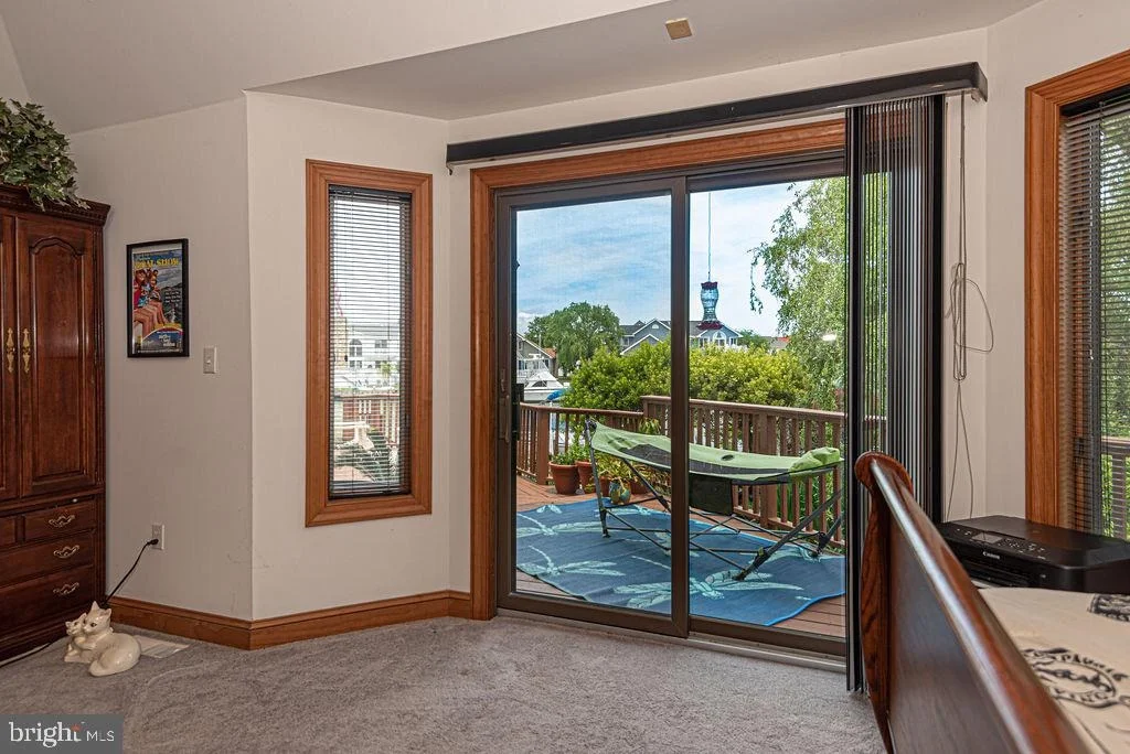 Photo of 23 HARLAN TRACE