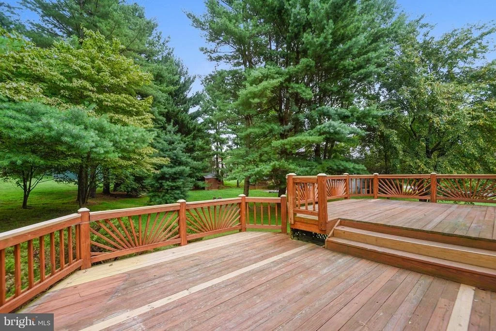 Photo of 15516 NORMAN DRIVE