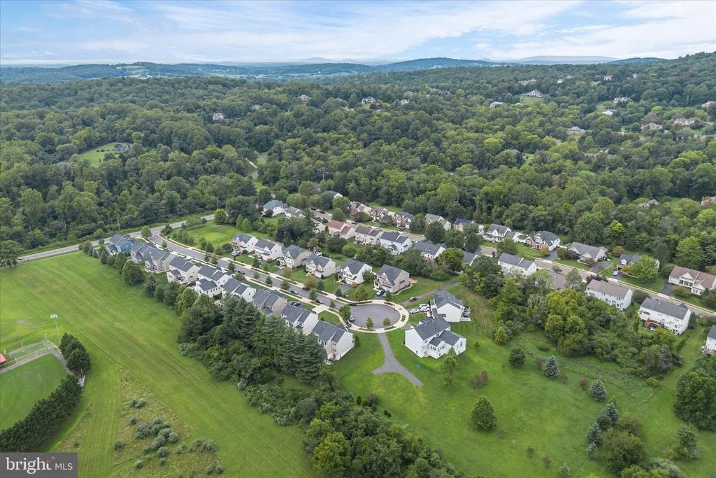 Photo of 9049 STONE CREST DRIVE