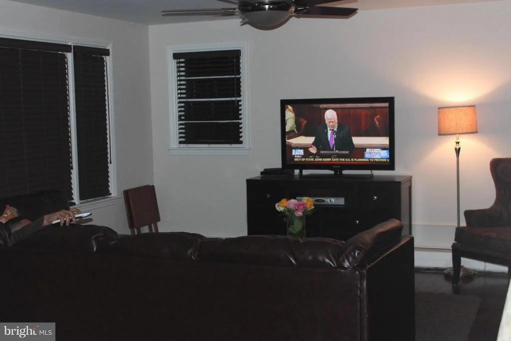 Photo of 17 13TH STREET E