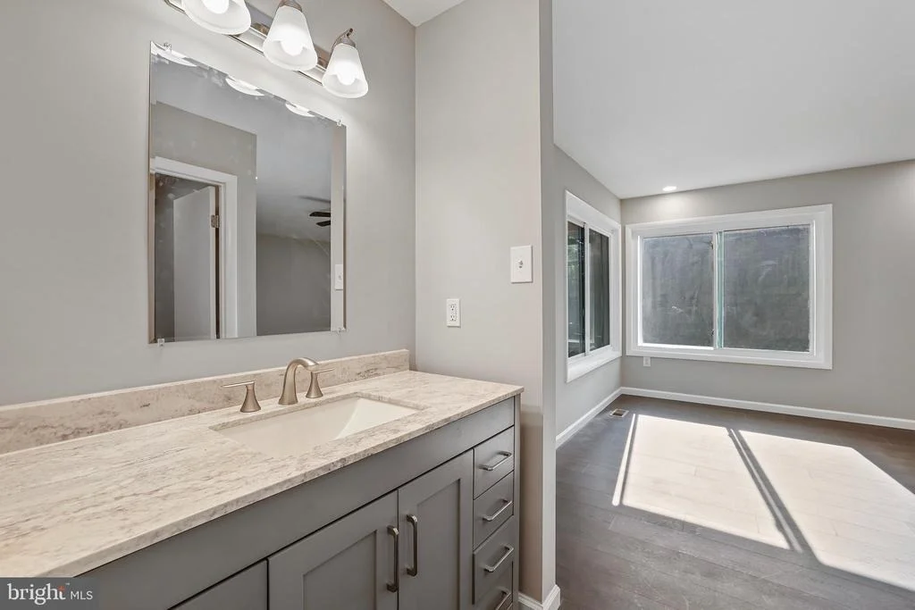 Photo of 37 LAKESIDE DRIVE