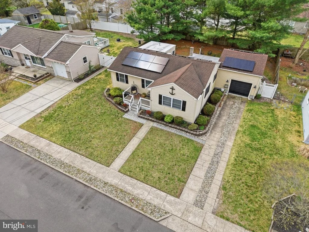 Photo of 210 RIDGEWOOD DRIVE