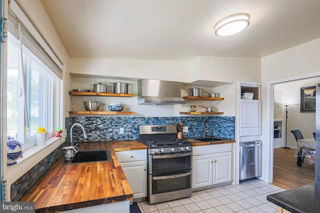 Photo of 6649 CHIPPEWA DRIVE