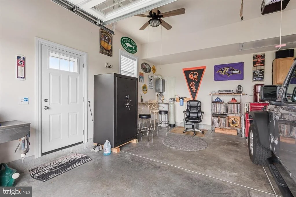 Photo of 24860 MISTLETOE DRIVE