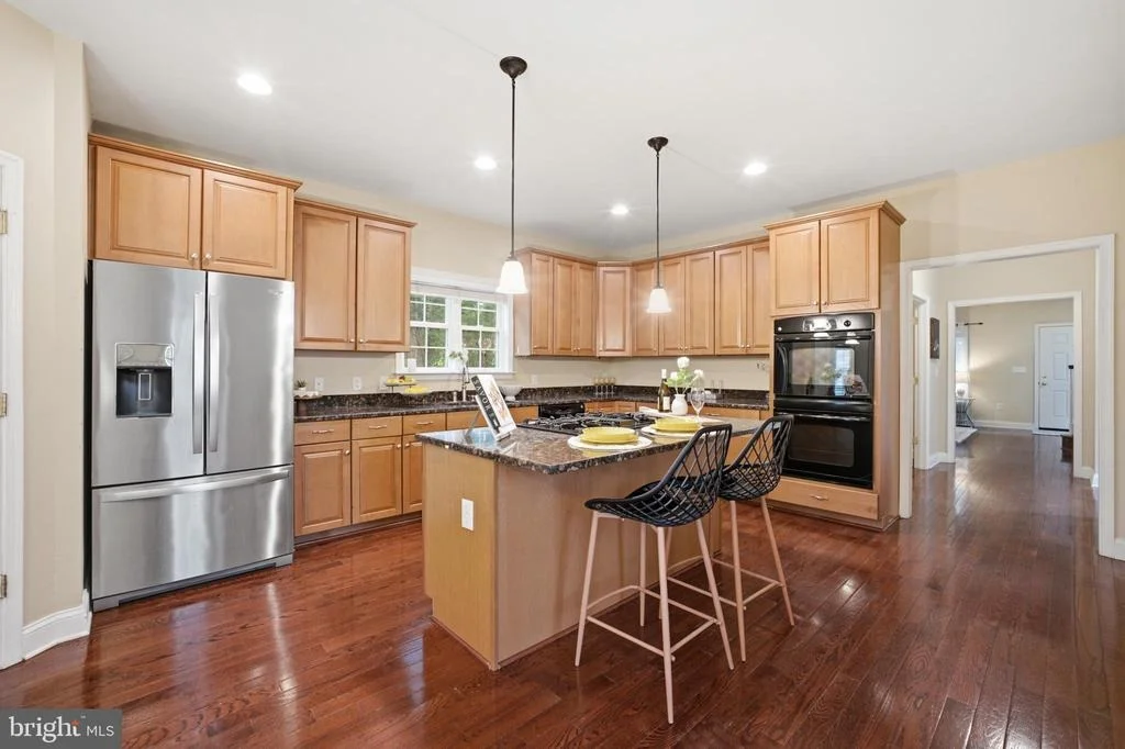 Photo of 10802 SECOND STREET