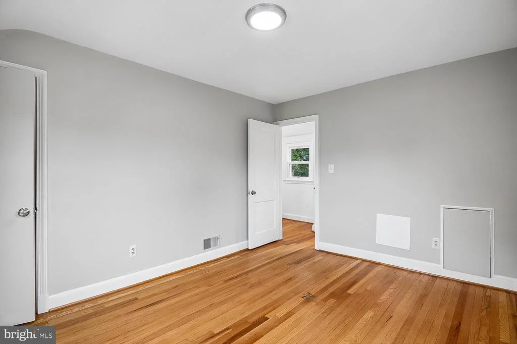 Photo of 9906 SIDNEY ROAD