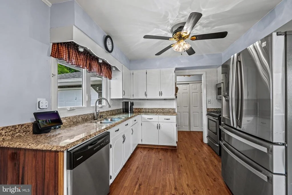 Photo of 4090 BOTELER ROAD
