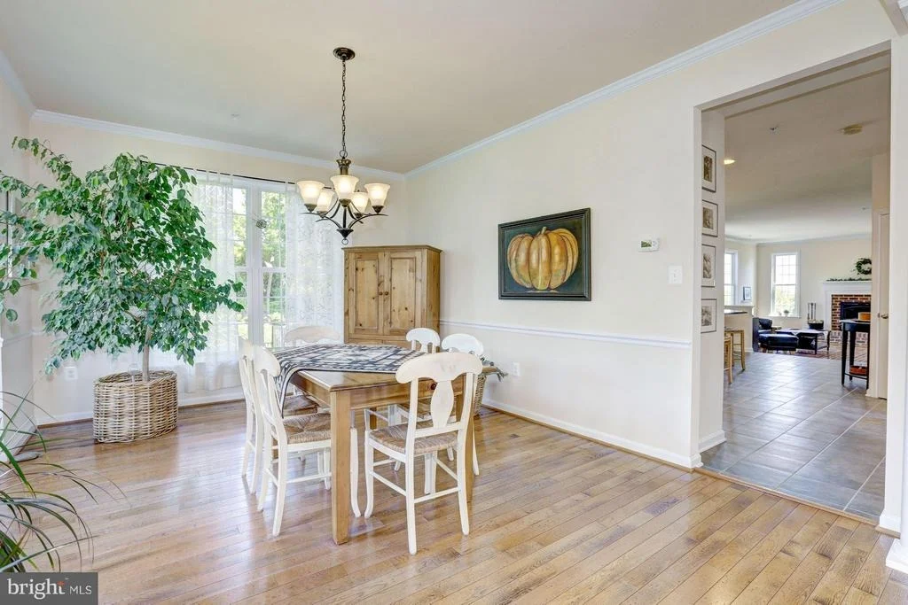 Photo of 2424 LONGFELLOW COURT