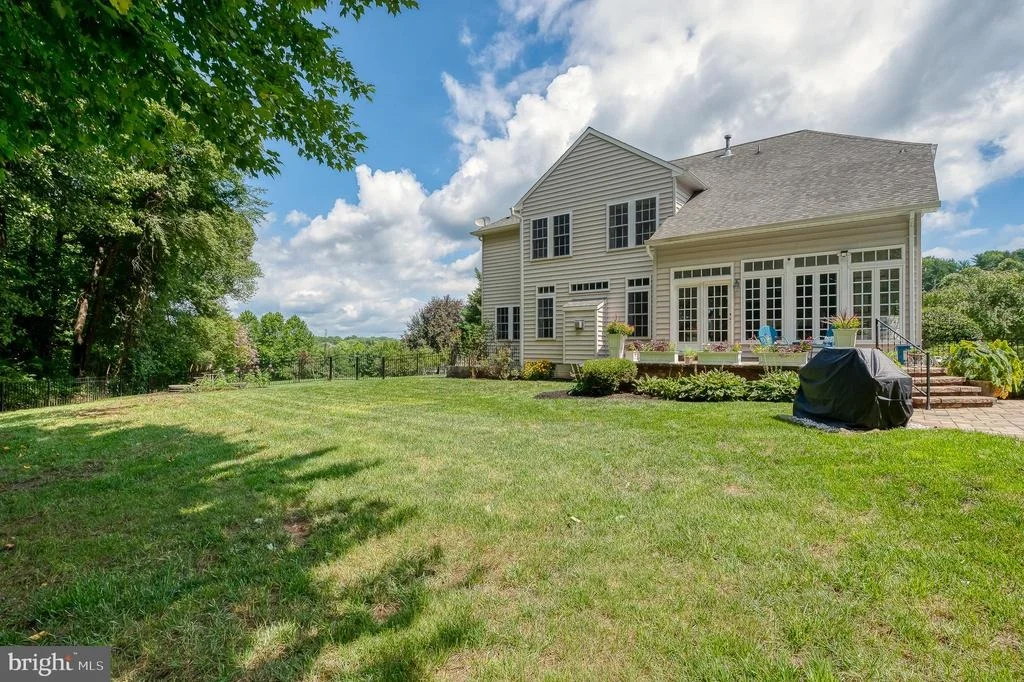Photo of 105 BOWER LANE